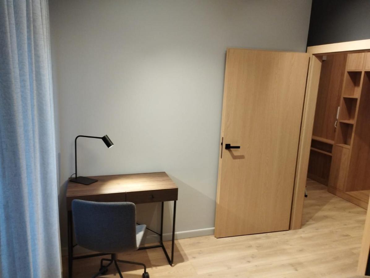Fantastyczny Apartament Lotnisko Poznań Kültér fotó